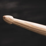 Meinl Heavy 2B American Hickory Drumsticks SB110 close up of drum stick wood tip
