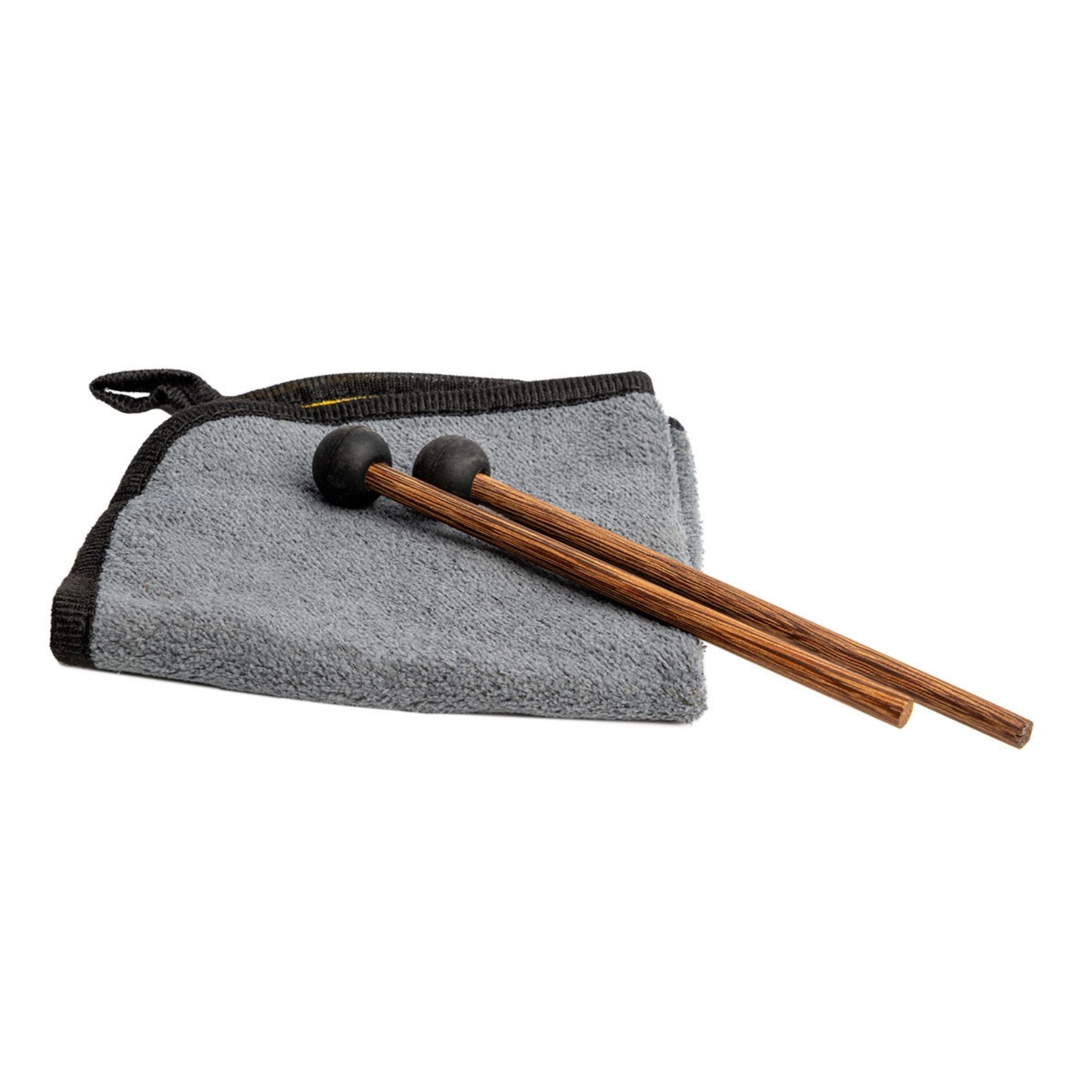 Cleaning cloth and pair of mallets included with the Mano Percussion ManoPan MPC70MBK D Kurd handpan.