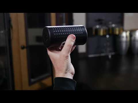 Performance demonstration of the Meinl Studiomix Shaker medium volume in black (SH12-M-BK), showcasing controlled dynamics, balanced response, and studio-ready shaker tone in a musical context.